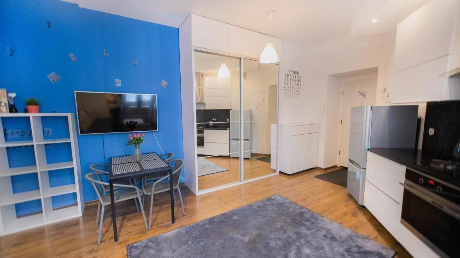 Apartament Poznanska Apartment. Great Location. City Center Warszawa