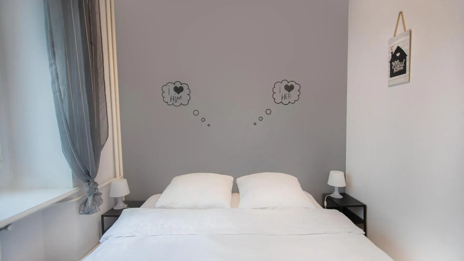 Poznanska Apartment. Great Location. City Center Warszawa Polska